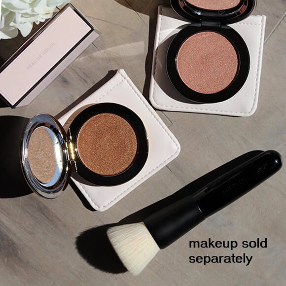 NIB ✅Westman Atelier Blender Brush (Highlighter) ✨ NIB - Picture 3 of 6